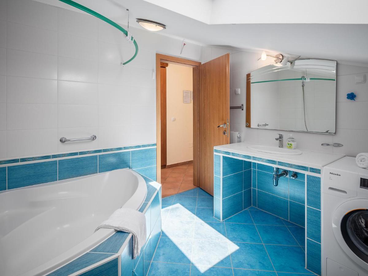 Spada Premium Apartments Porec Exterior photo